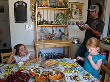 Olivia, Peter, Ailey