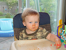 Pasta in marinara sauce is not the cleanest thing!